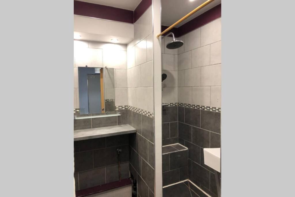 Spacieux Confortable Appartement Centre Ville Valenciennes Zewnętrze zdjęcie